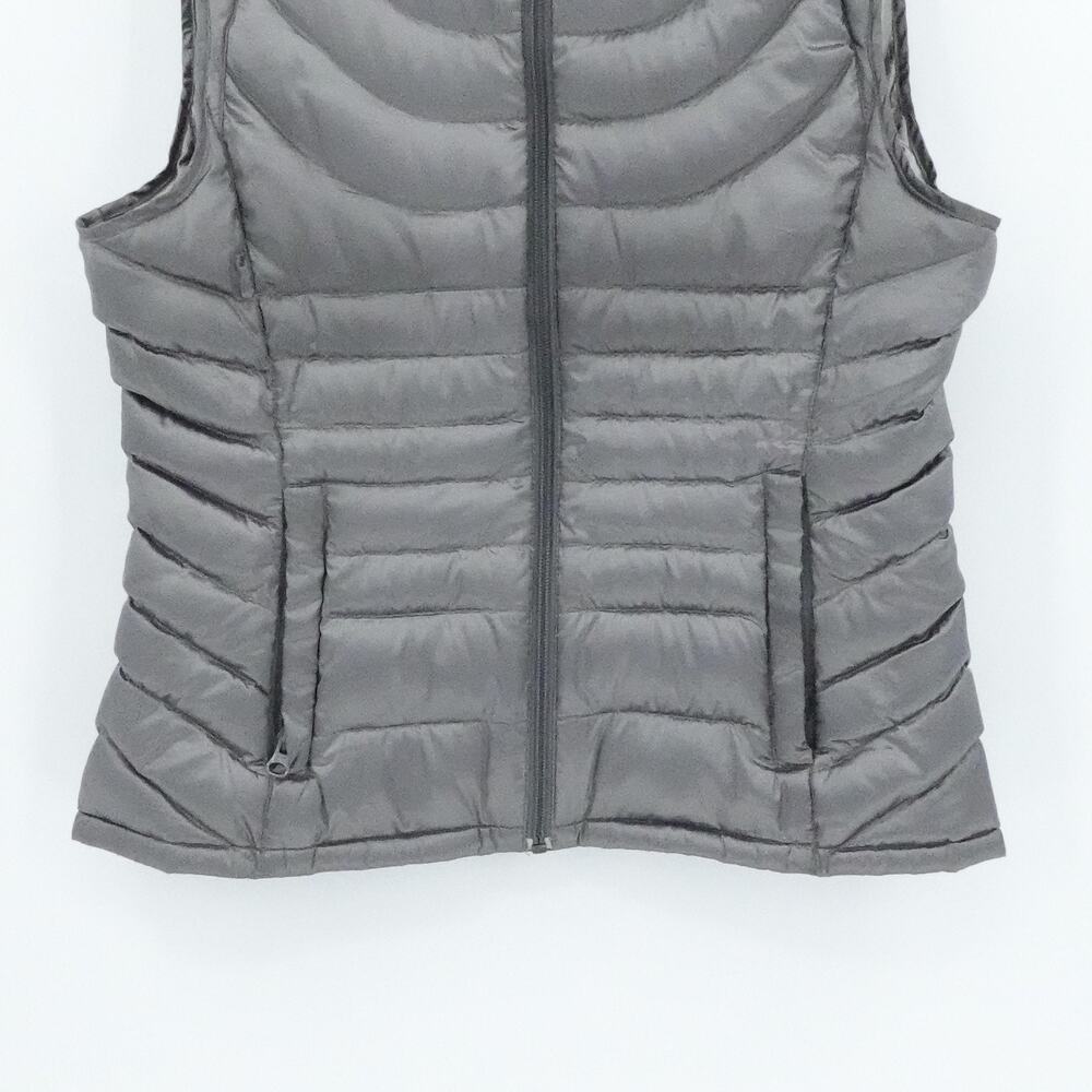 Bernardo Vest Womens‎ Medium Gray Goose Down Packable Lightweight Puffer Jacket - Picture 5 of 11